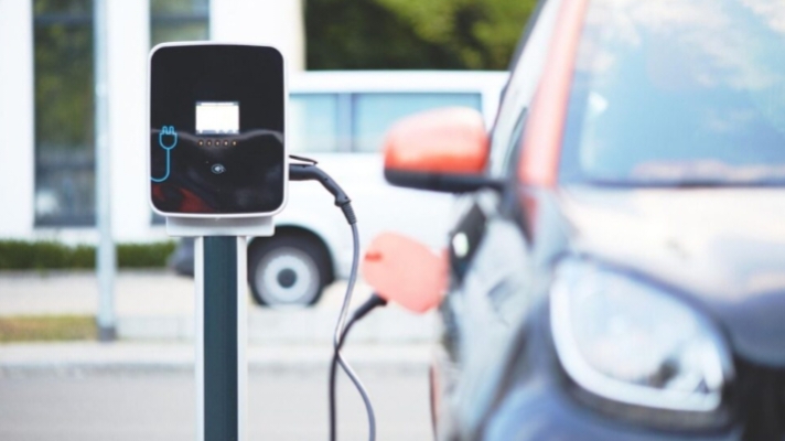 भारत की सबसे बेस्ट इलेक्ट्रिक कार कौन सी है 2025 में?