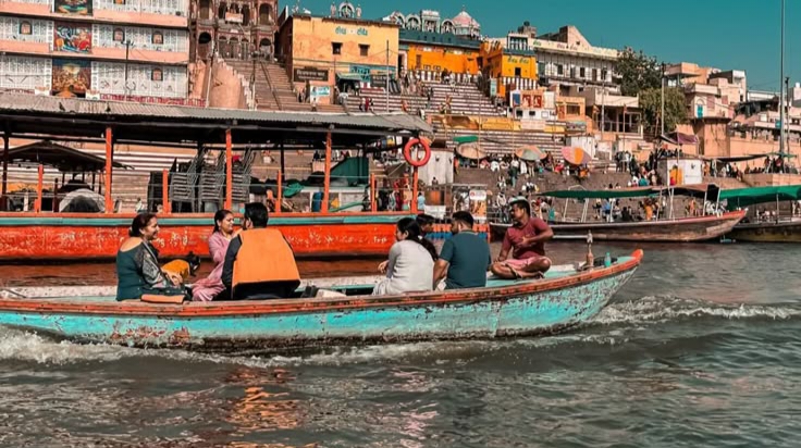 भारत के 10 प्रमुख सनातन धर्म स्थल जहाँ हर श्रद्धालुओं को एक बार अवश्य जाना चाहिए