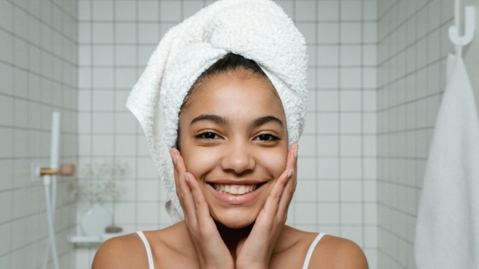 पिग्मेंटेशन और डार्क स्पॉट्स के लिए नेचुरल स्किन केयर उपाय