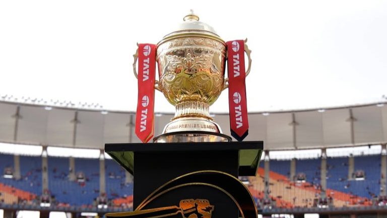 IPL 2026 Auction: कौन होंगे रिलीज़ और कौन करेंगे वापसी? पूरी खिलाड़ी लिस्ट देखें!
