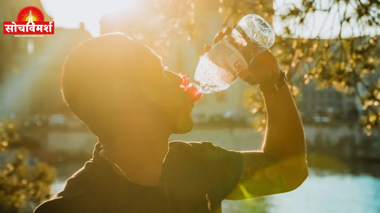 क्या आपके दिमाग में बार-बार नकारात्मक विचार आ रहे हैं? ये पानी की कमी का संकेत हो सकता है